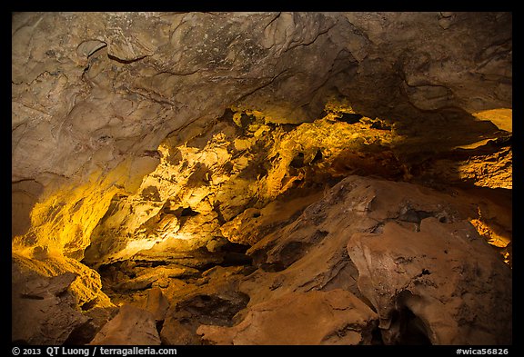 Large cave room. Wind Cave National Park, South Dakota, USA.