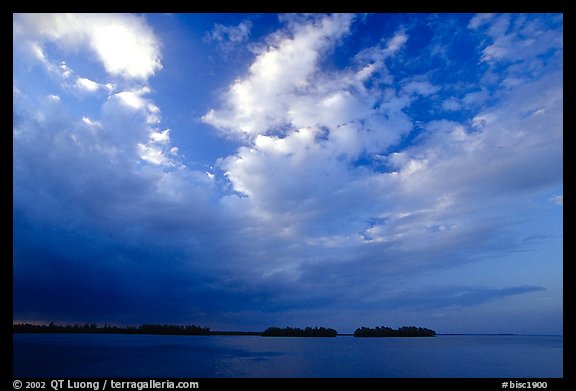 Small islands in Biscayne Bay near Convoy Point, sunset. Biscayne National Park, Florida, USA.