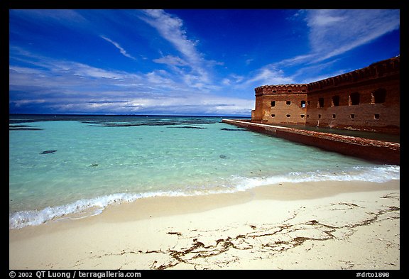 Beach and Fort Jefferson. Dry Tortugas National Park (color)