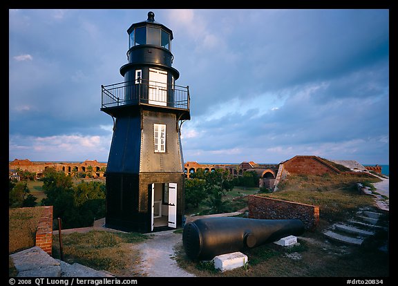 Lighthouse and cannon on upper level of Fort Jefferson. Dry Tortugas National Park, Florida, USA.