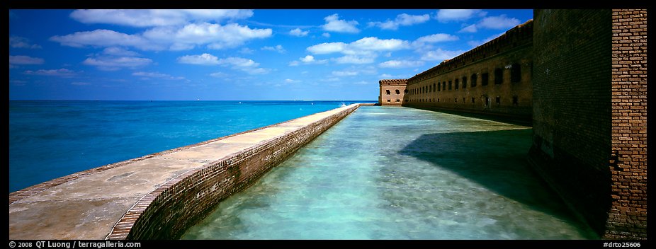 Seawall, moat, and Fort Jefferson. Dry Tortugas  National Park (color)