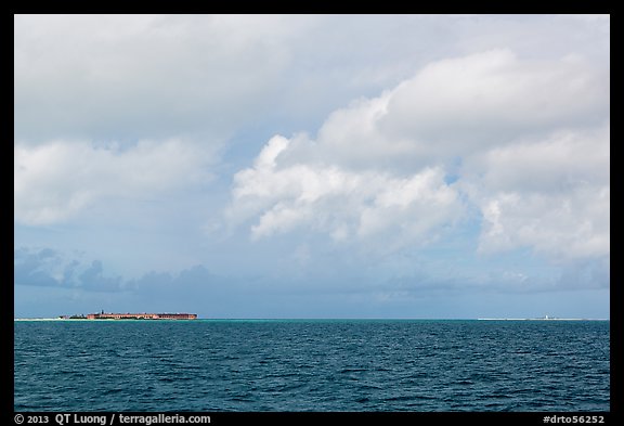 Garden and Loggerhead Keys. Dry Tortugas National Park (color)