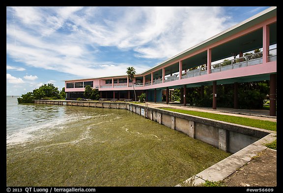 Flamingo visitor center. Everglades National Park (color)
