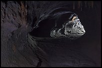 Thurston lava tube (Nahuku). Hawaii Volcanoes National Park, Hawaii, USA.