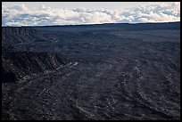 Immensity of Mokuaweoweo caldera. Hawaii Volcanoes National Park, Hawaii, USA. (color)