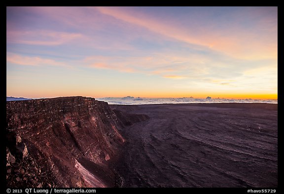 Mauna Loa summit cliffs, Mokuaweoweo crater before sunrise. Hawaii Volcanoes National Park (color)
