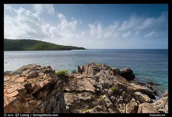 Rocky headlead, Yawzi Point. Virgin Islands National Park, US Virgin Islands.