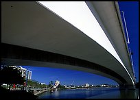 Bridge across the Brisbane River. Brisbane, Queensland, Australia (color)