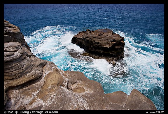 Layered rocks, Portlock. Oahu island, Hawaii, USA