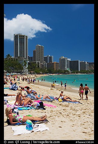 Waikiki Beach and skyline, mid-day. Waikiki, Honolulu, Oahu island, Hawaii, USA (color)