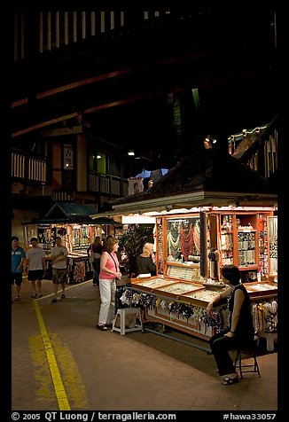 Craft stands, International Marketplace. Waikiki, Honolulu, Oahu island, Hawaii, USA (color)