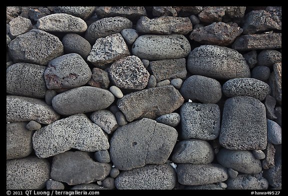 Detail of ancient hawaiian wall, Kaloko-Honokohau National Historical Park. Hawaii, USA