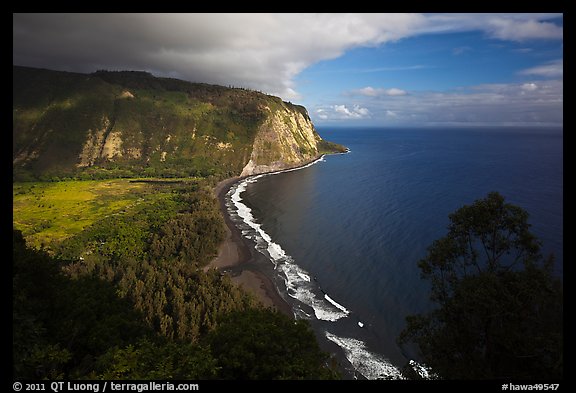 Waipio Valley and beach. Big Island, Hawaii, USA (color)