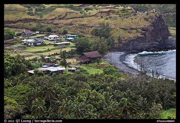 Beach and village,  Kahakuloa. Maui, Hawaii, USA