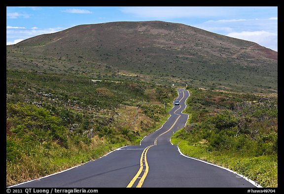 Winding road and hill. Maui, Hawaii, USA (color)