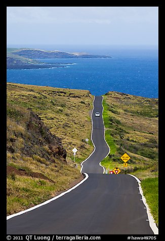 One-lane road overlooking ocean. Maui, Hawaii, USA (color)