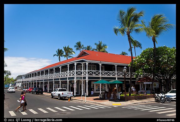 Pioneer Inn and streets. Lahaina, Maui, Hawaii, USA (color)