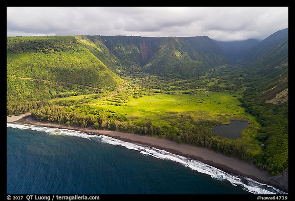Aerial view of beach and Waipio Valley. Big Island, Hawaii, USA (color)