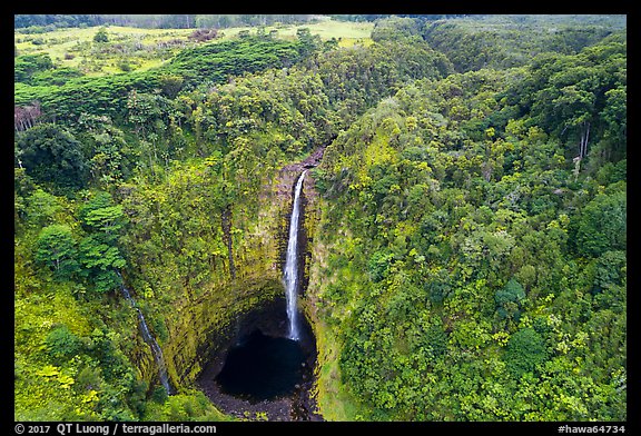 Aerial view of Akaka Falls and tropical forest. Akaka Falls State Park, Big Island, Hawaii, USA (color)
