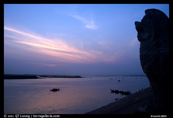 Sunrise over the Tonle Sap river,   Phnom Phen. Cambodia