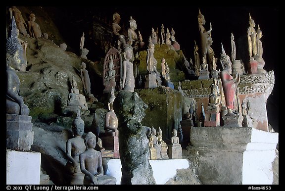 Buddha statues, Tham Ting cave, Pak Ou. Laos (color)