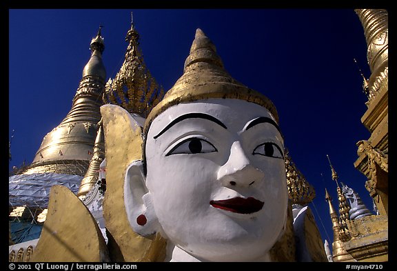 Planetery post, Shwedagon Paya. Yangon, Myanmar