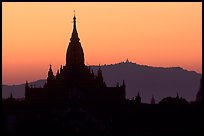 Ananda pahto , sunset. Bagan, Myanmar (color)