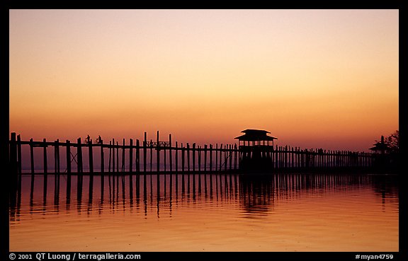 U Bein bridge, worlds longest teak span, Amarapura. Mandalay, Myanmar