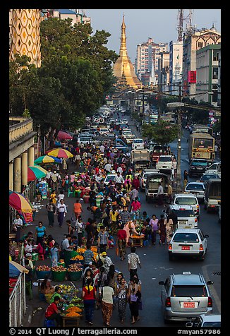 Open air market and Sule Pagoda. Yangon, Myanmar (color)