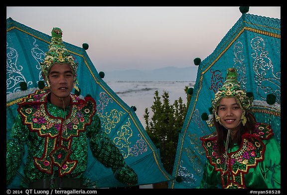 Greeters at dawn. Inle Lake, Myanmar (color)