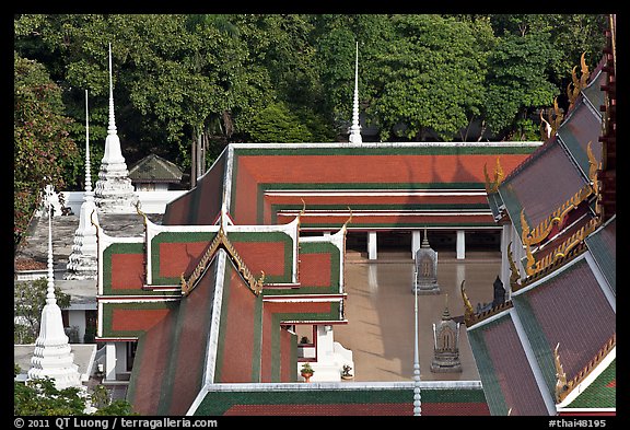 Temple at the base of Golden Mount. Bangkok, Thailand (color)