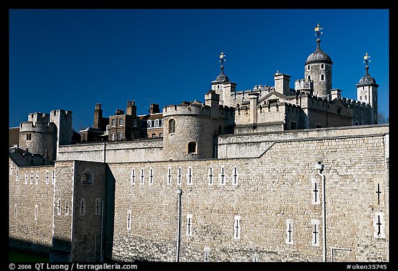 Outer wall and White Tower, Tower of London. London, England, United Kingdom