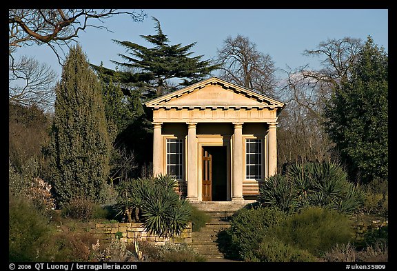 King William's temple, late afternoon. Kew Royal Botanical Gardens,  London, England, United Kingdom (color)
