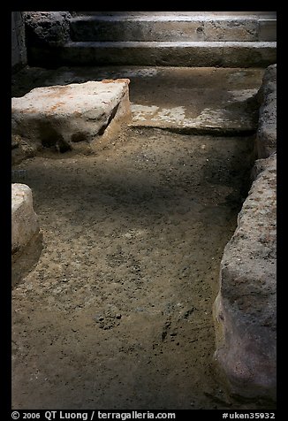 Secondary pool dating from the Roman period. Bath, Somerset, England, United Kingdom