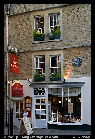 Facade of Sally Lunn House, oldest in Bath (1882). Bath, Somerset, England, United Kingdom