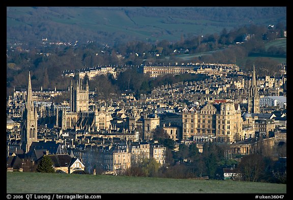 Churches, Abbey, Royal Crescent, early morning. Bath, Somerset, England, United Kingdom (color)