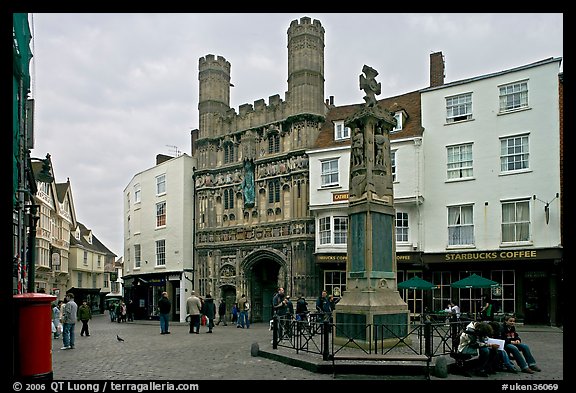 Cathedal Gate and monument. Canterbury,  Kent, England, United Kingdom (color)