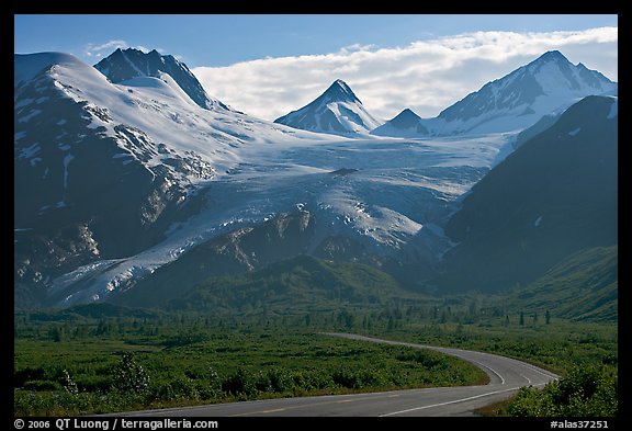 Richardson and Worthington Glacier, afternoon. Alaska, USA