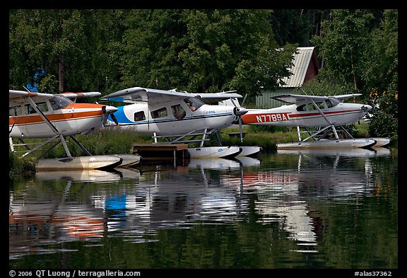 Float planes on Lake Hood, the largest float plane base in the world. Anchorage, Alaska, USA