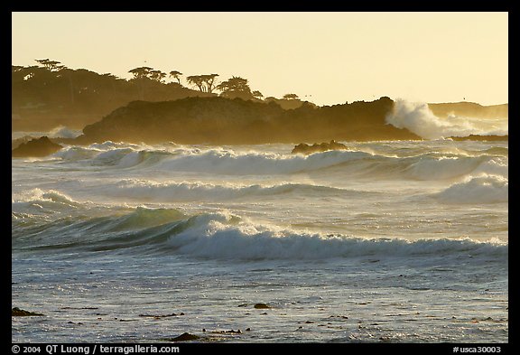 Waves, late afternoon, seventeen-mile drive. Pebble Beach, California, USA