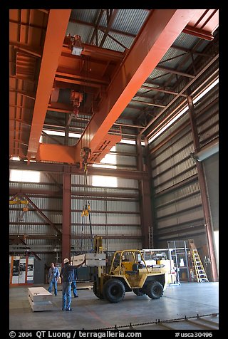 Equipment lifted in the hangar of the Stanford Linear Accelerator. Stanford University, California, USA