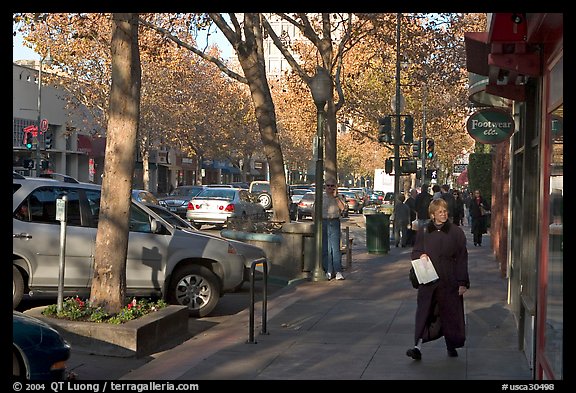 The main street of Palo Alto, University Avenue, in fall. Palo Alto,  California, USA