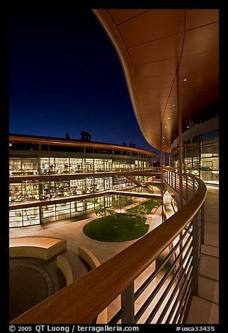 Newly constructed James Clark Center for research in biology, night. Stanford University, California, USA (color)