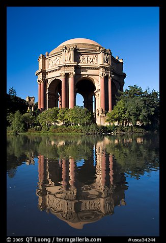 Rotonda of the Palace of Fine Arts, morning. San Francisco, California, USA (color)