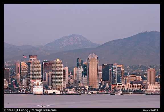 One America Plaza and skyline, sunset. San Diego, California, USA (color)