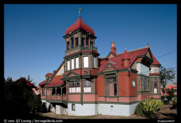 Victorian style Villa Montenzuma. San Diego, California, USA (color)