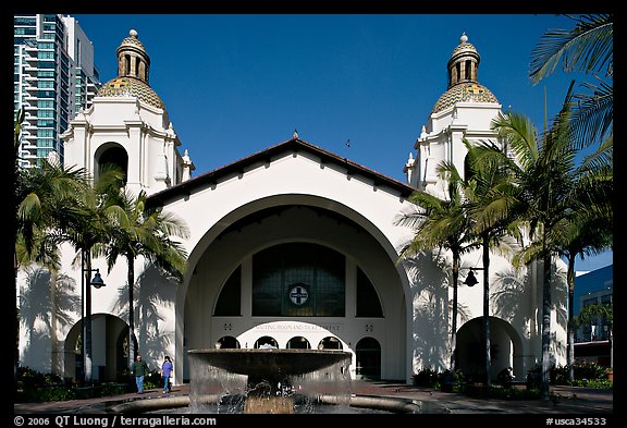 Santa Fe Depot railroad station, constructed for the 1915 Panama-California exhibition. San Diego, California, USA