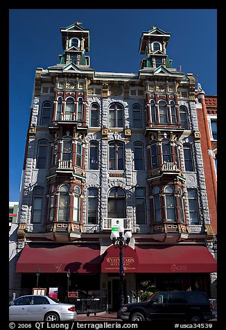 Facade of Louis Bank of Commerce building, Gaslamp quarter. San Diego, California, USA