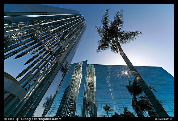 Bell tower and sun shining through the Crystal Cathedral Facade,. Garden Grove, Orange County, California, USA