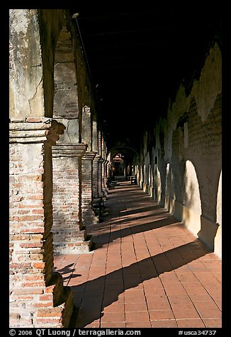 Corridor. San Juan Capistrano, Orange County, California, USA (color)